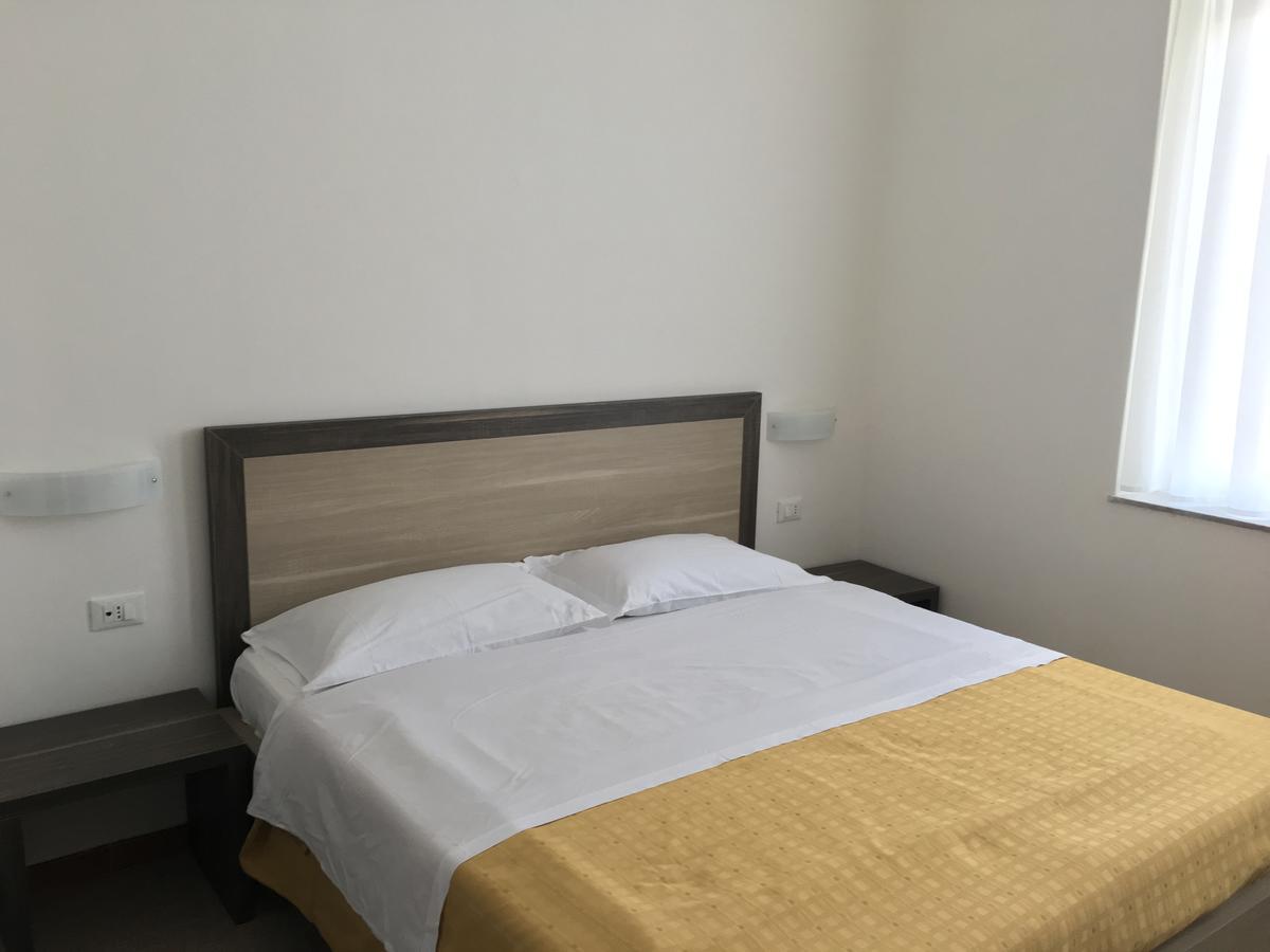 Standard Double or Twin Room,657313932:JPEG