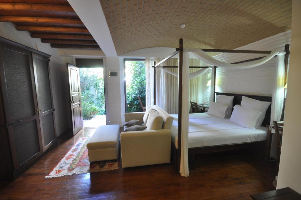 Quarto Comfort com Cama de Casal ou 2 de Solteiro