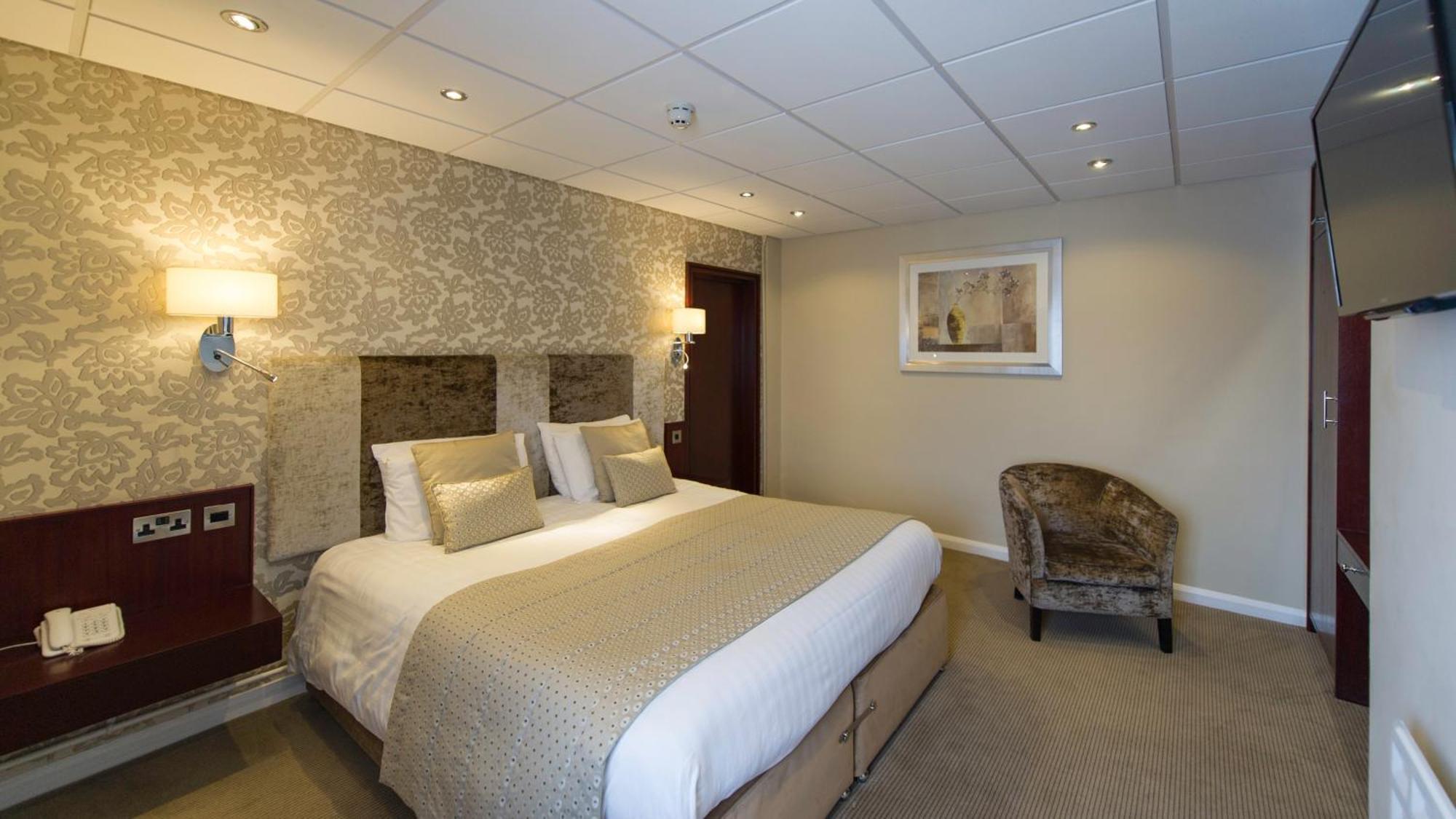 Double or Twin Room Garden View