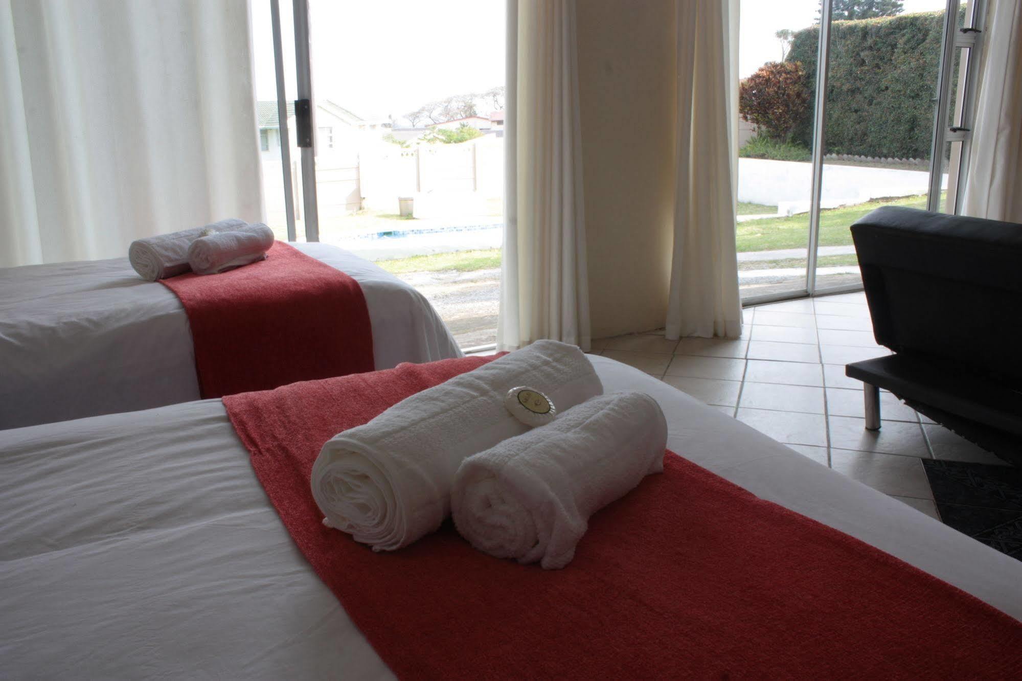 Basic Double Room,1239393577:JPEG