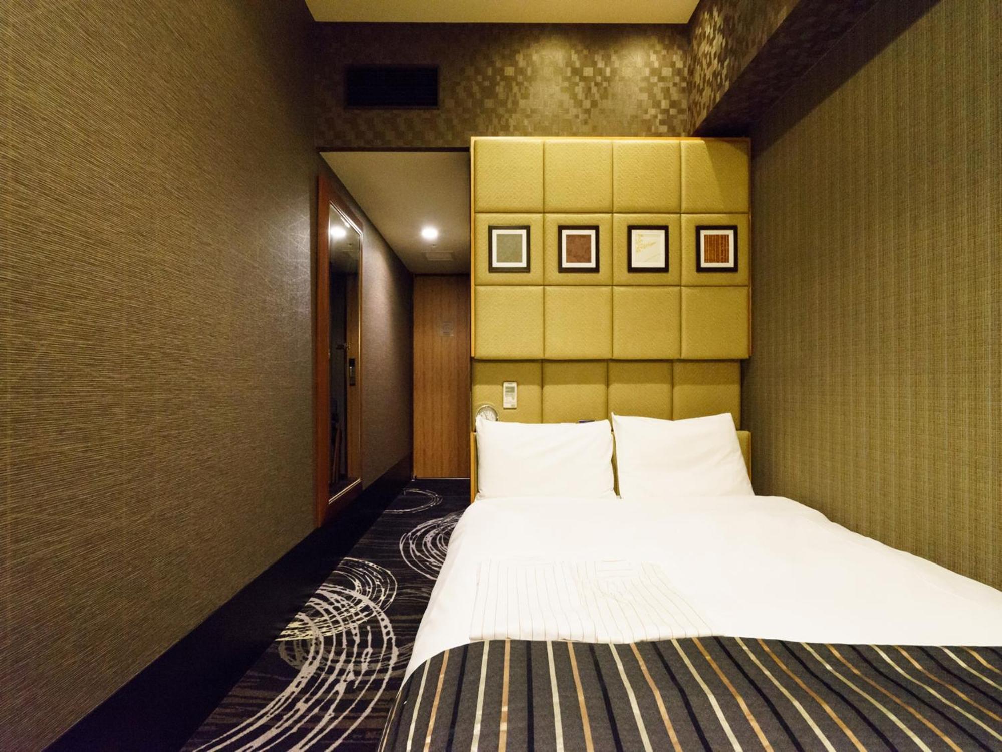 Double Room Non-Smoking,682987392:JPEG