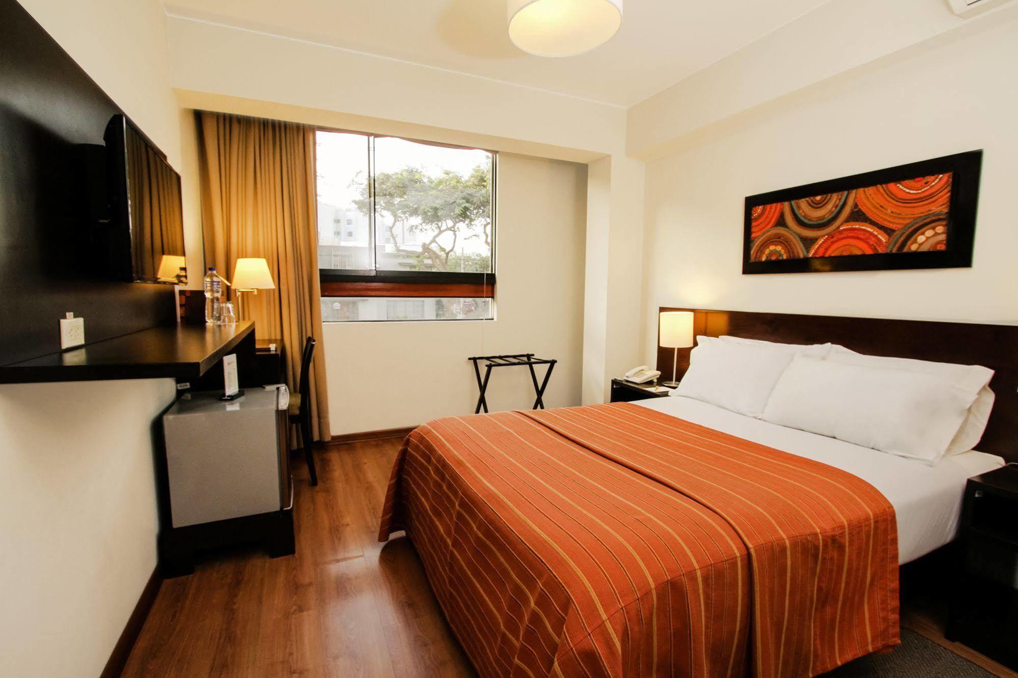 Single Room,1018738867:JPEG
