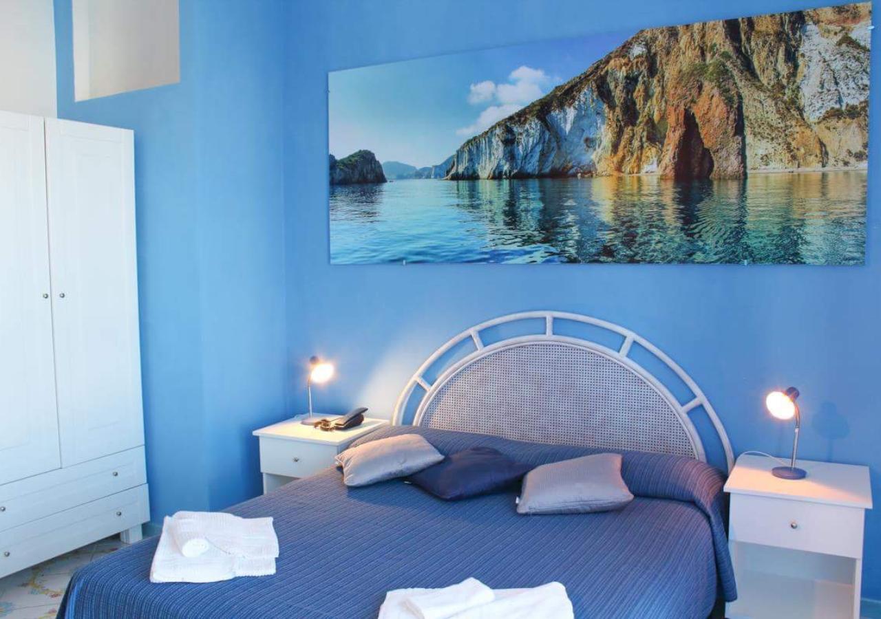 Quadruple Room with Sea View,1696623221:JPEG