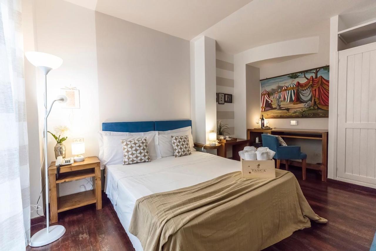 Double Room,750696611:JPEG