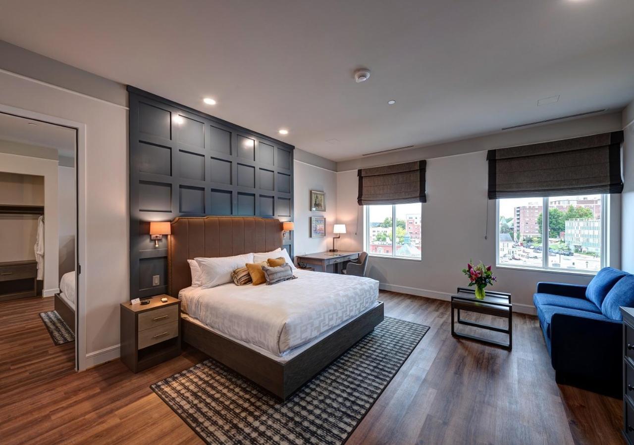 Executive King Room