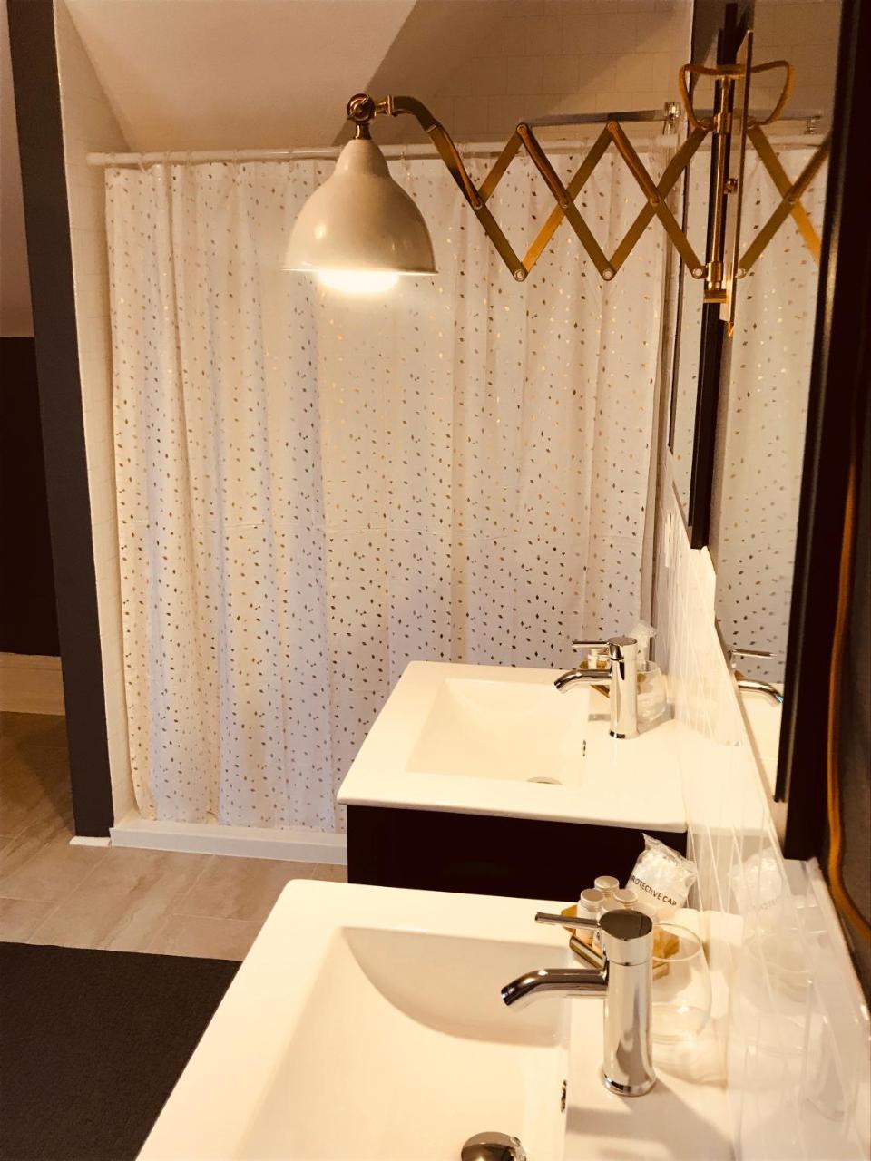 Double or Twin Room 1 Space