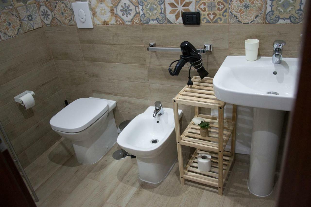 Triple Room with Private Bathroom,829482974:JPEG