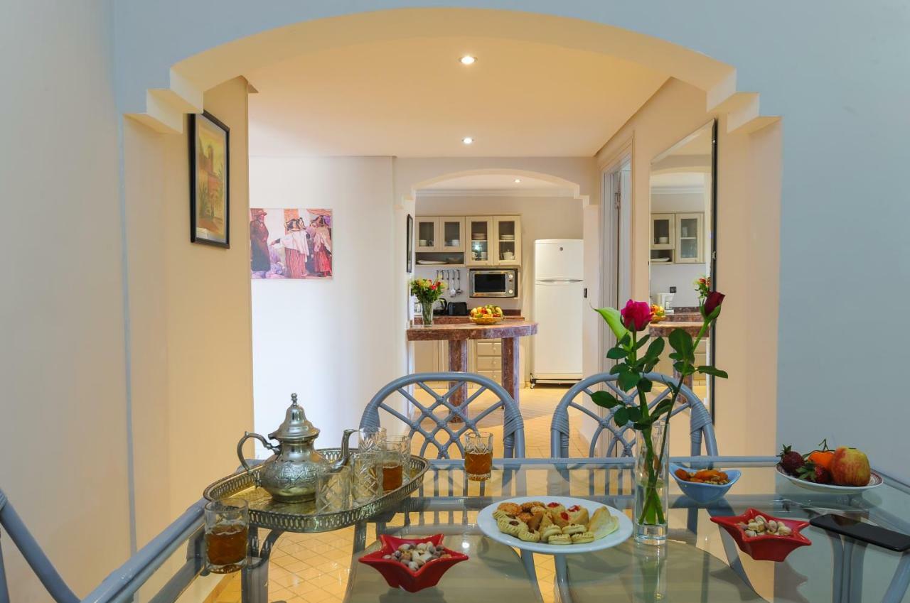 Apartment with Garden View