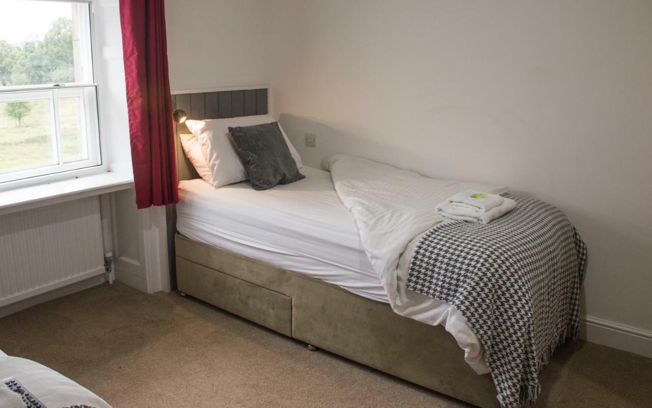 Twin Room Lake View