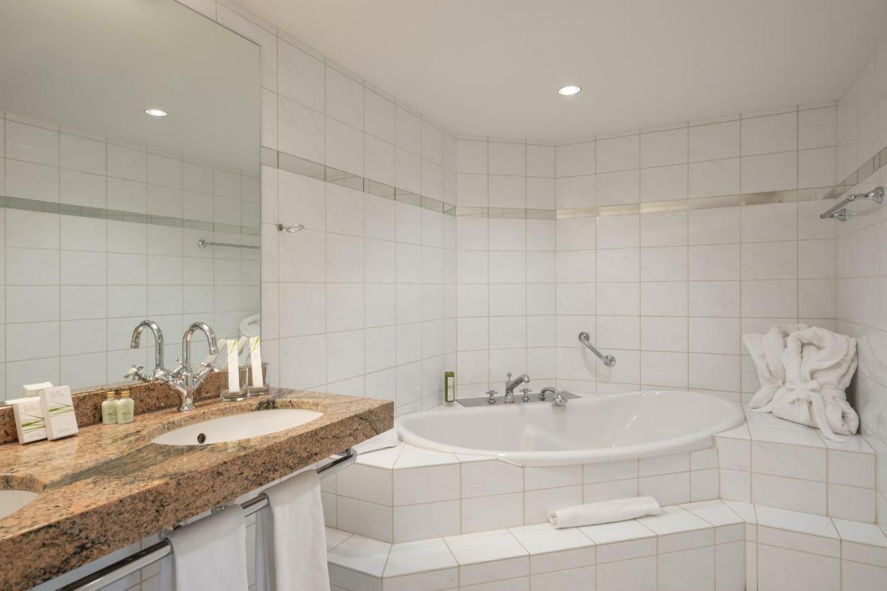 Junior Suite,992079649:JPEG