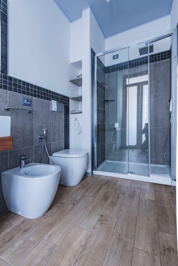 Chambre Double ou Lits Jumeaux avec Salle de Bains Privative