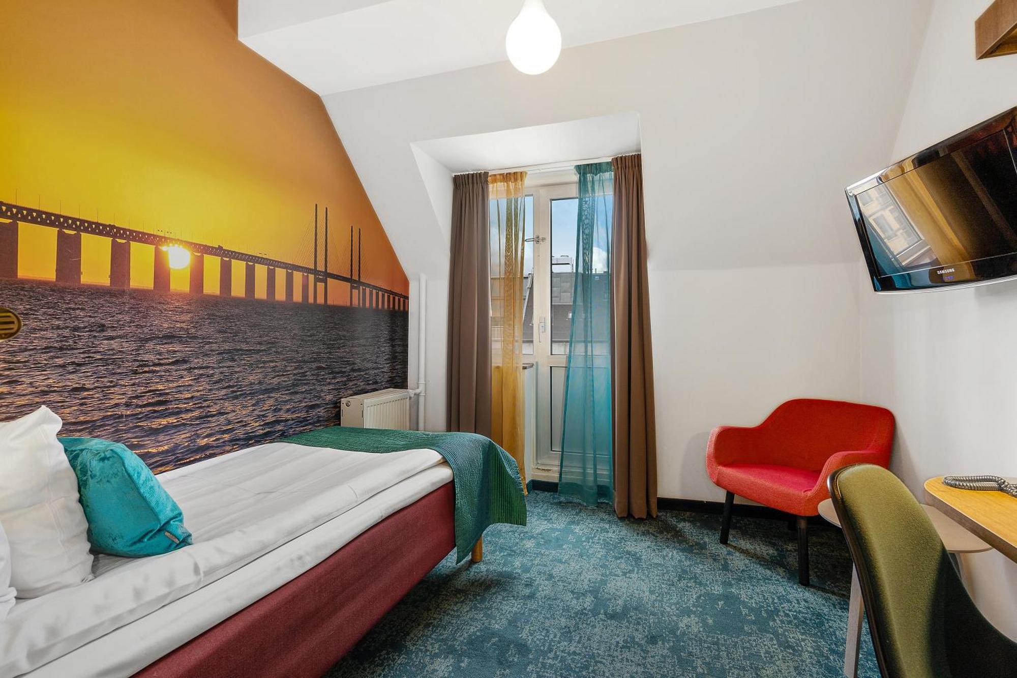 Classic Single Room