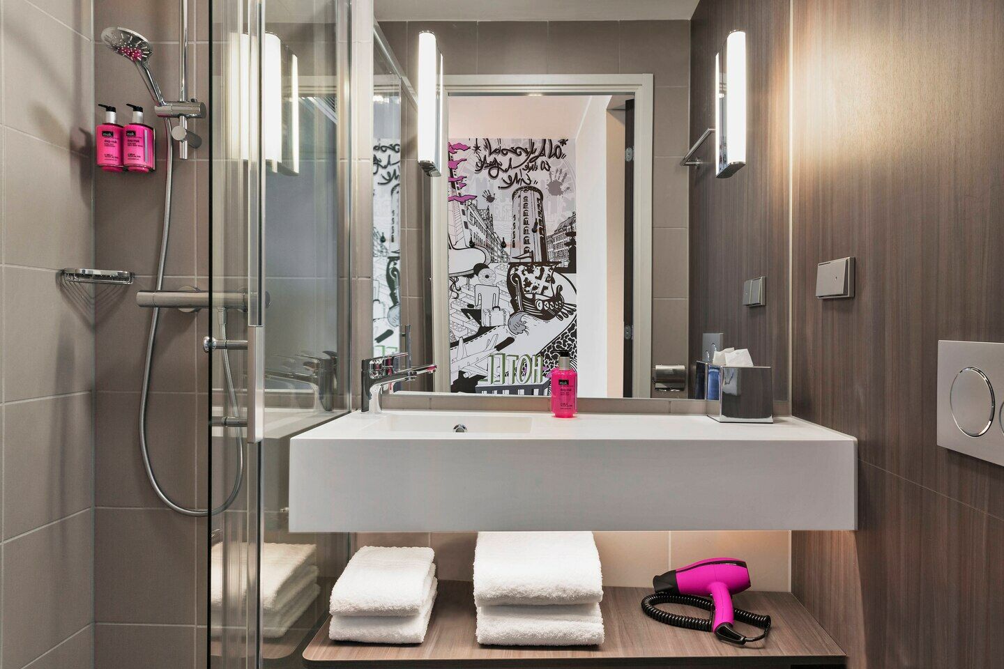 Moxy Queen Sleeper Room with City View