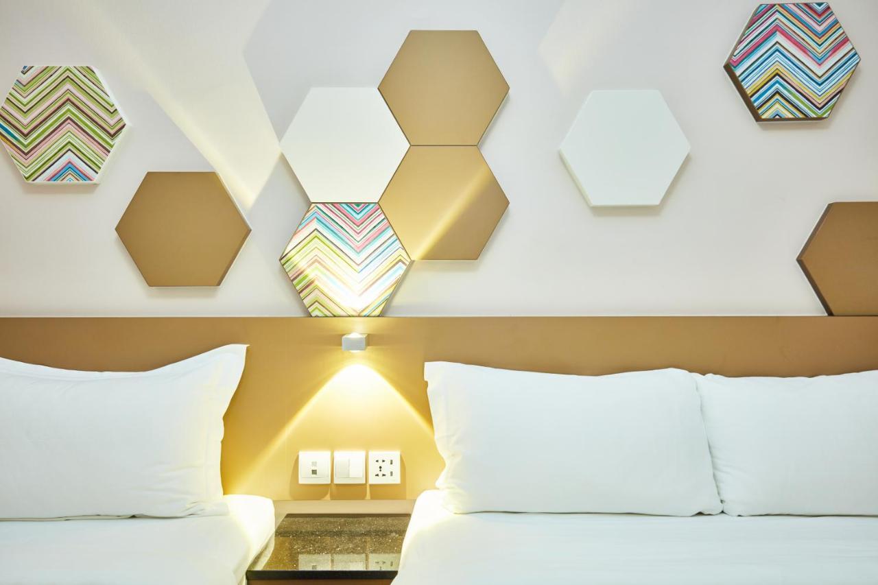 Chambre Standard avec Lit Double et Lit Simple (Sans Fenêtre)