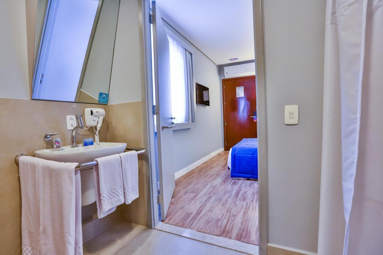 Quarto Família