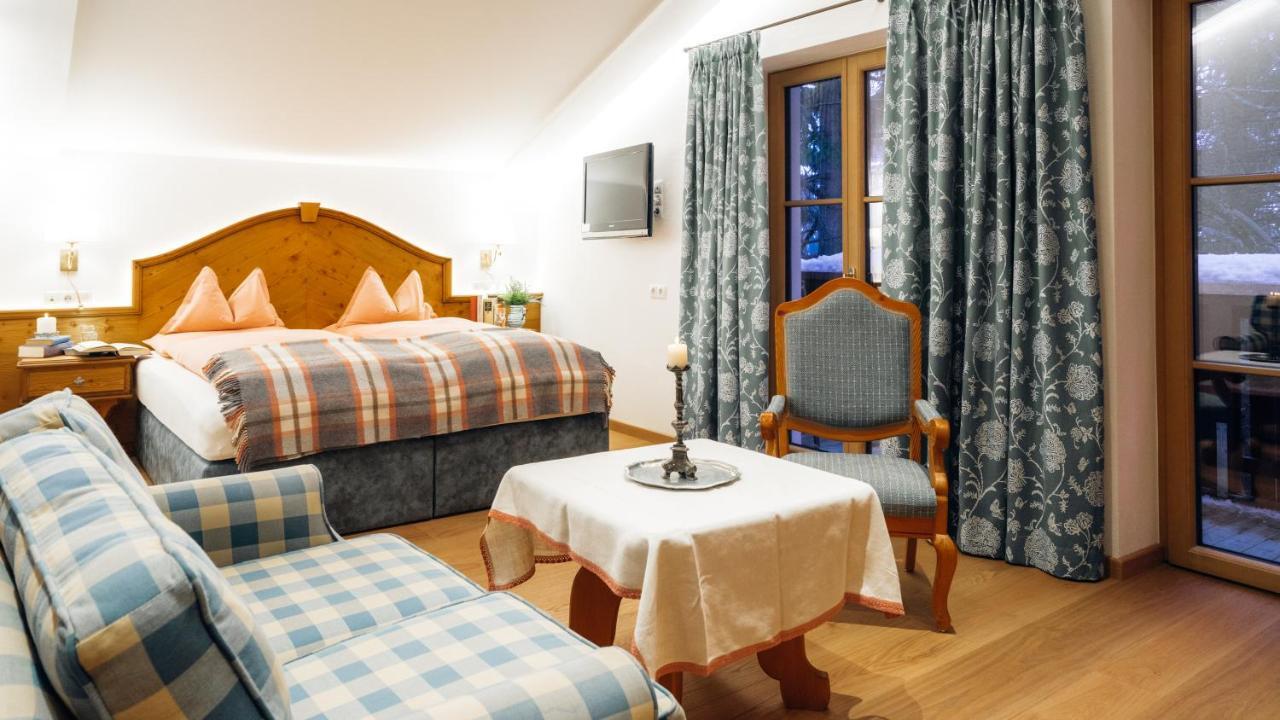 Superior Double Room Balcony Annex