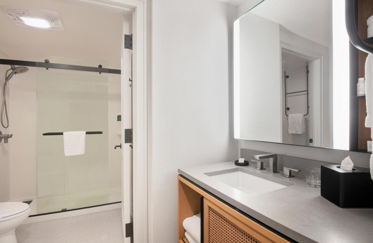 Suíte de 1 Quarto com Cama Queen-size e Sofá-cama