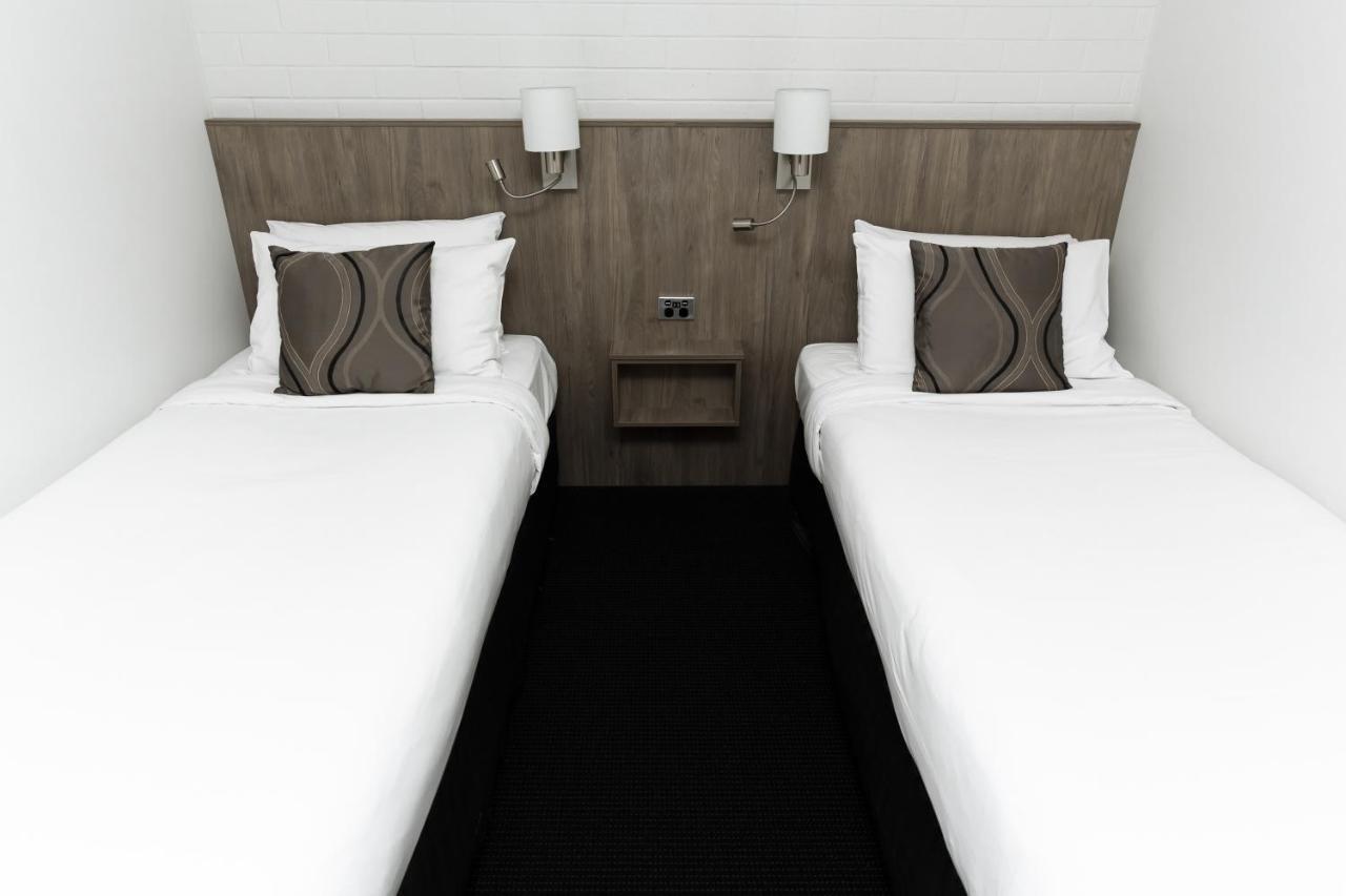 Two-Bedroom Townhouse,974181907:JPEG