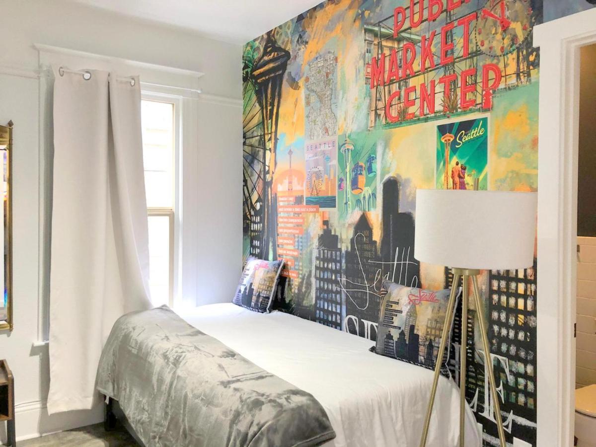 Suite Room 1 Space
