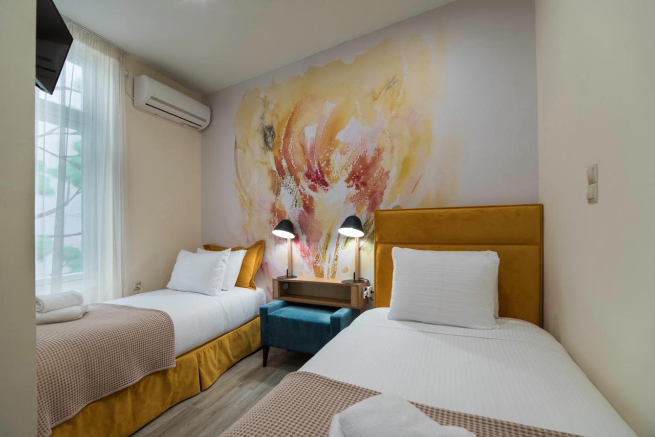 Canvas Twin Room