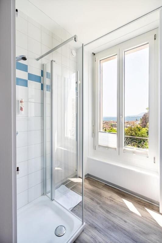 Double Room with Lake View