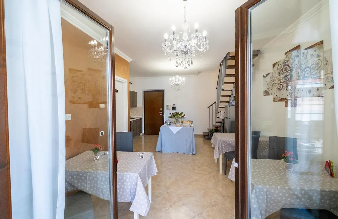 La casa di Lally-1