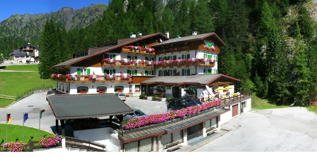 Hotel Roy-1