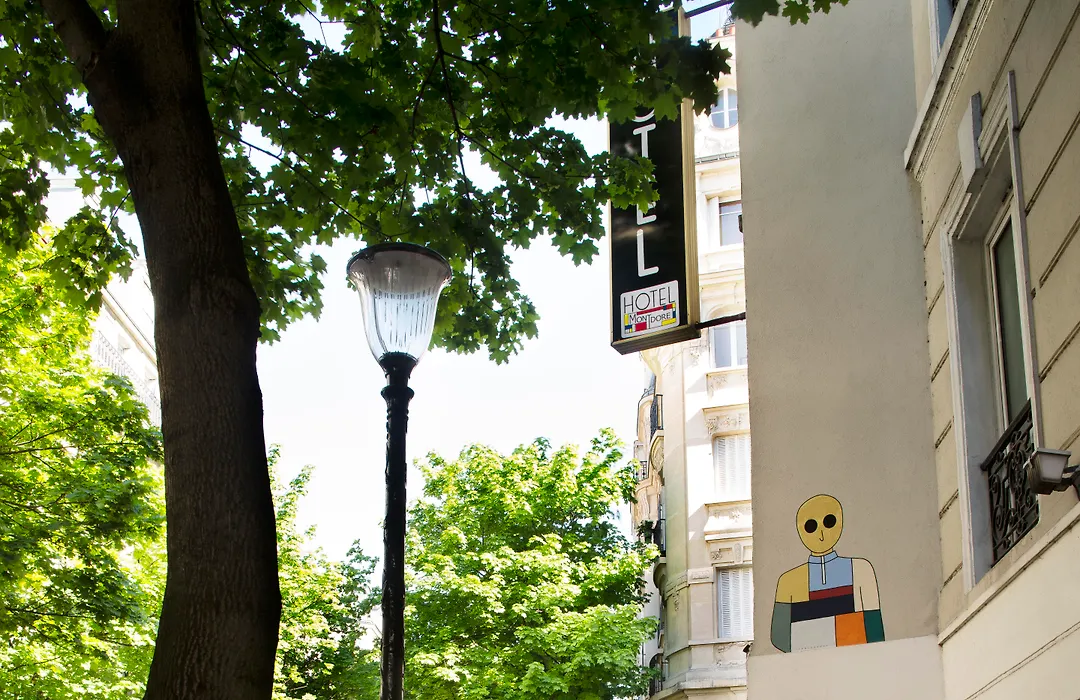 Hôtel Du Mont Dore Batignolles-1