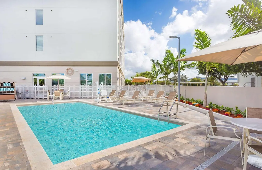 Wingate By Wyndham Miami Airport-1