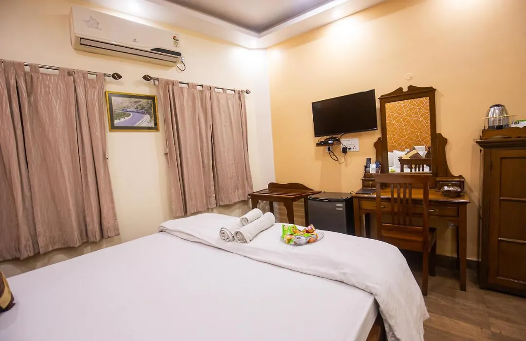 Hotel Cecil-1