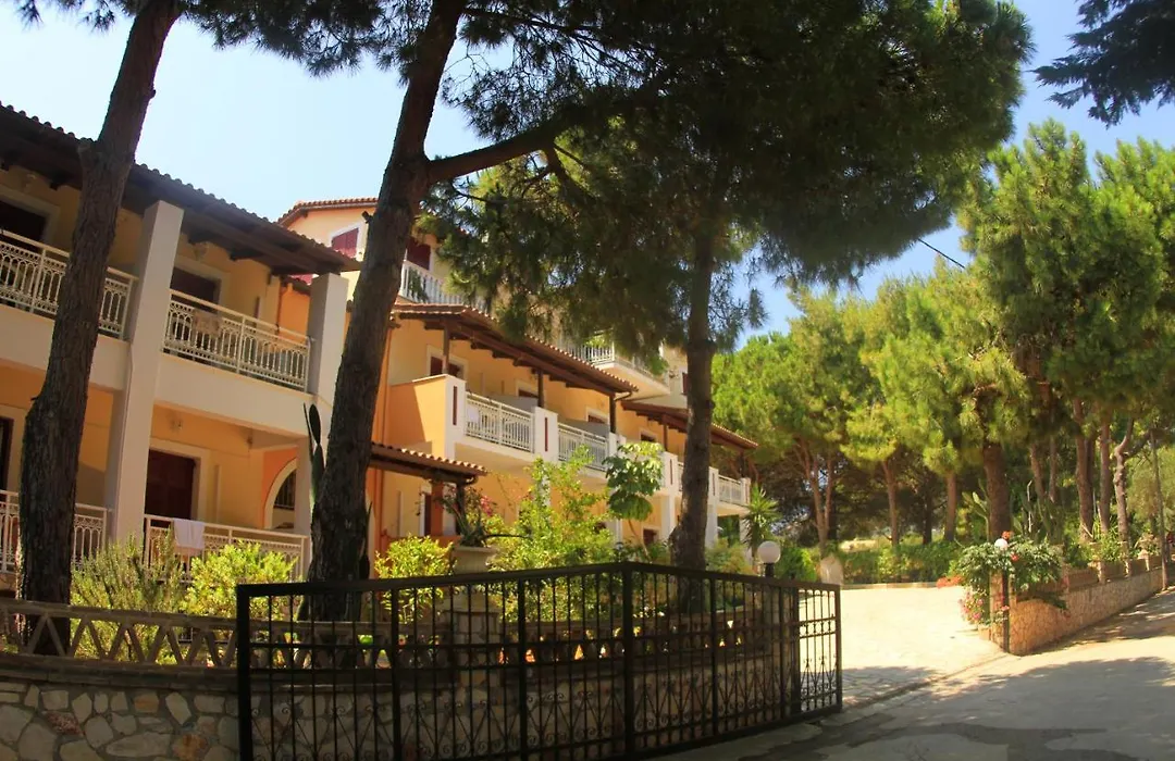 Pyrgaraki Studios And Apartments-1