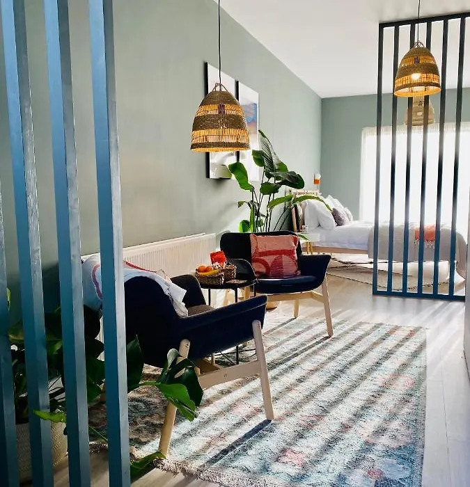 The Green Room Guest Suite-1