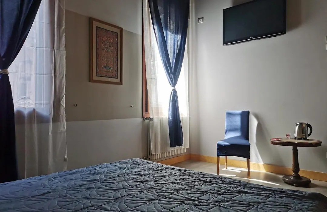 Venice Dose Suite-1