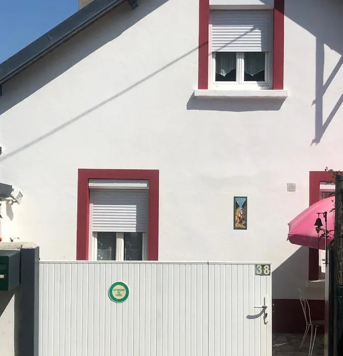 Maison Des Lilas-1