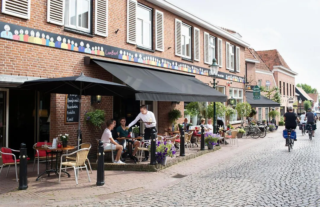 Hotel Van der Maas-1