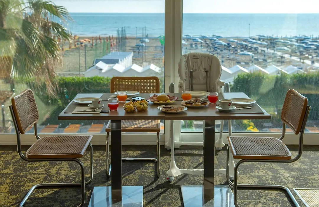 Hotel Fedora Riccione-1