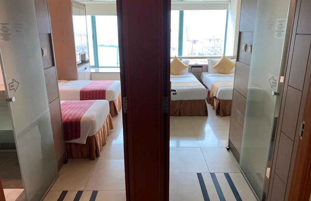 Rambler Oasis Hotel-1