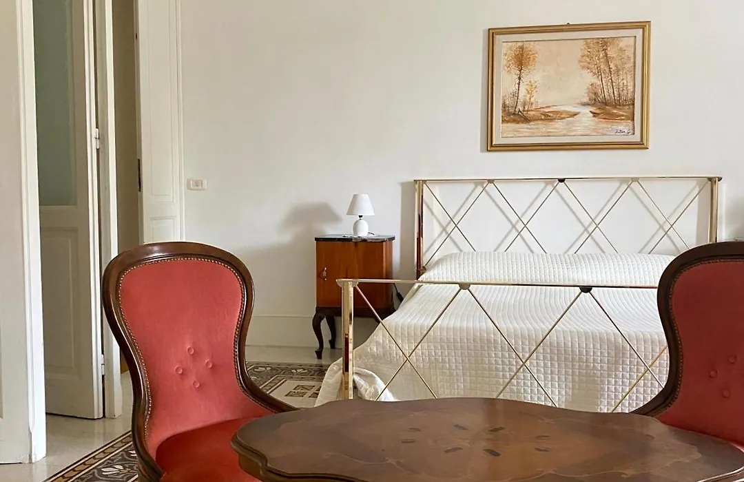 Monfort Club B&B-1