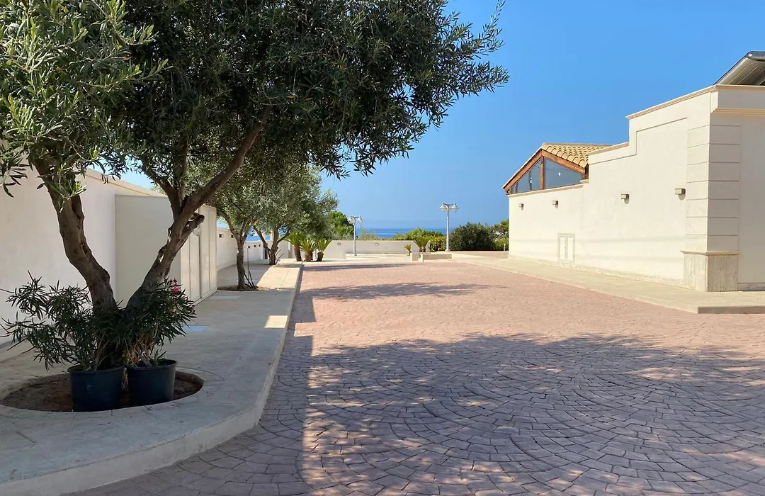 Giotera Village-1