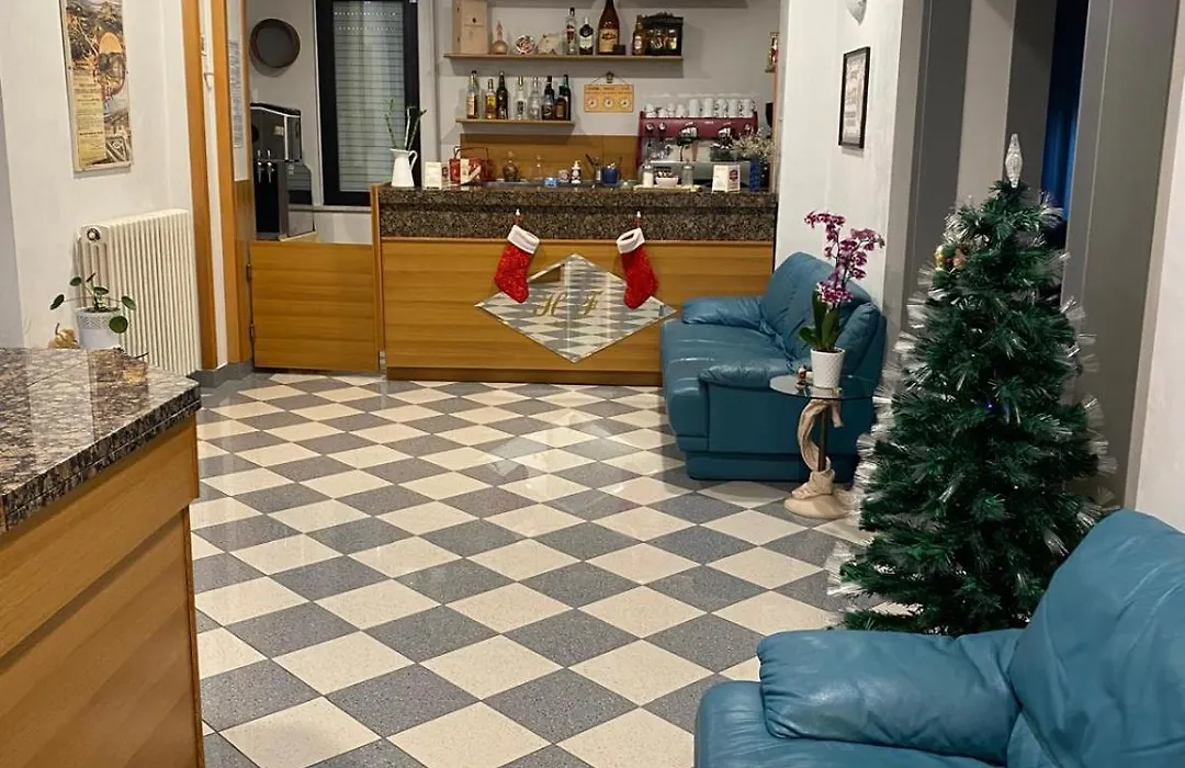 Hotel Ferrara-1