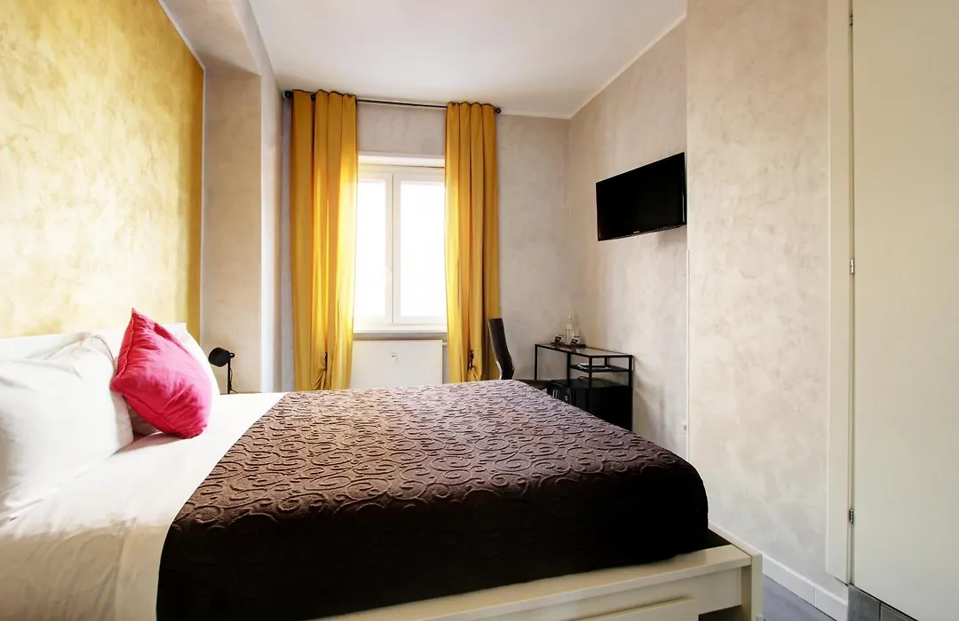 Vatican Central Suites-1