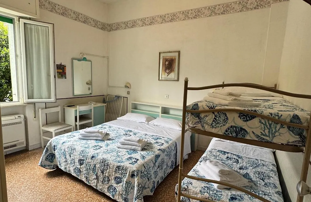 Hotel Urania Nuova Gestione-1