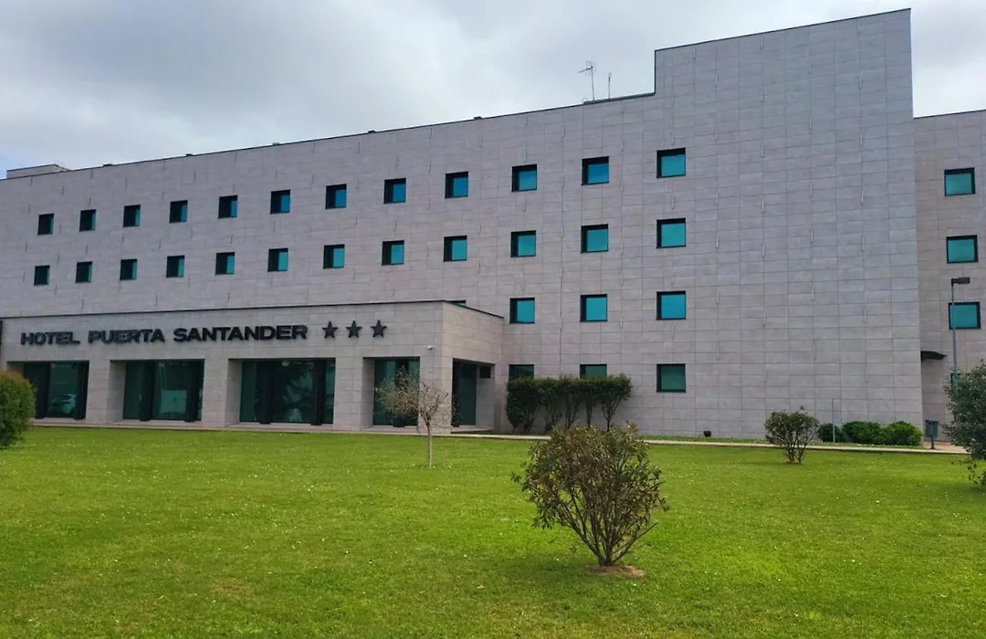 Hotel Puerta Santander-1