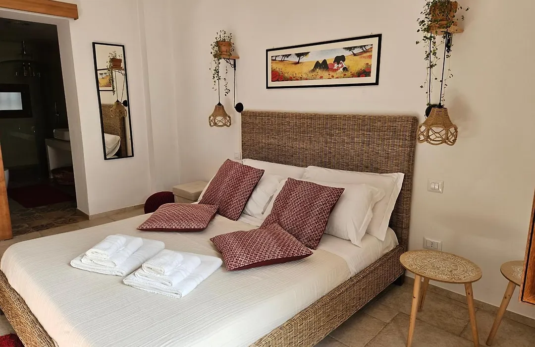 Mamapulia Home-1