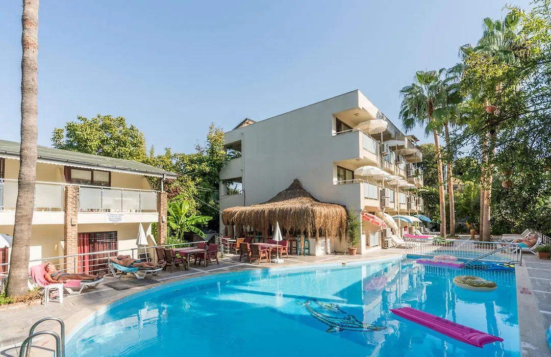 Tropic Beach Resort Hotel-1