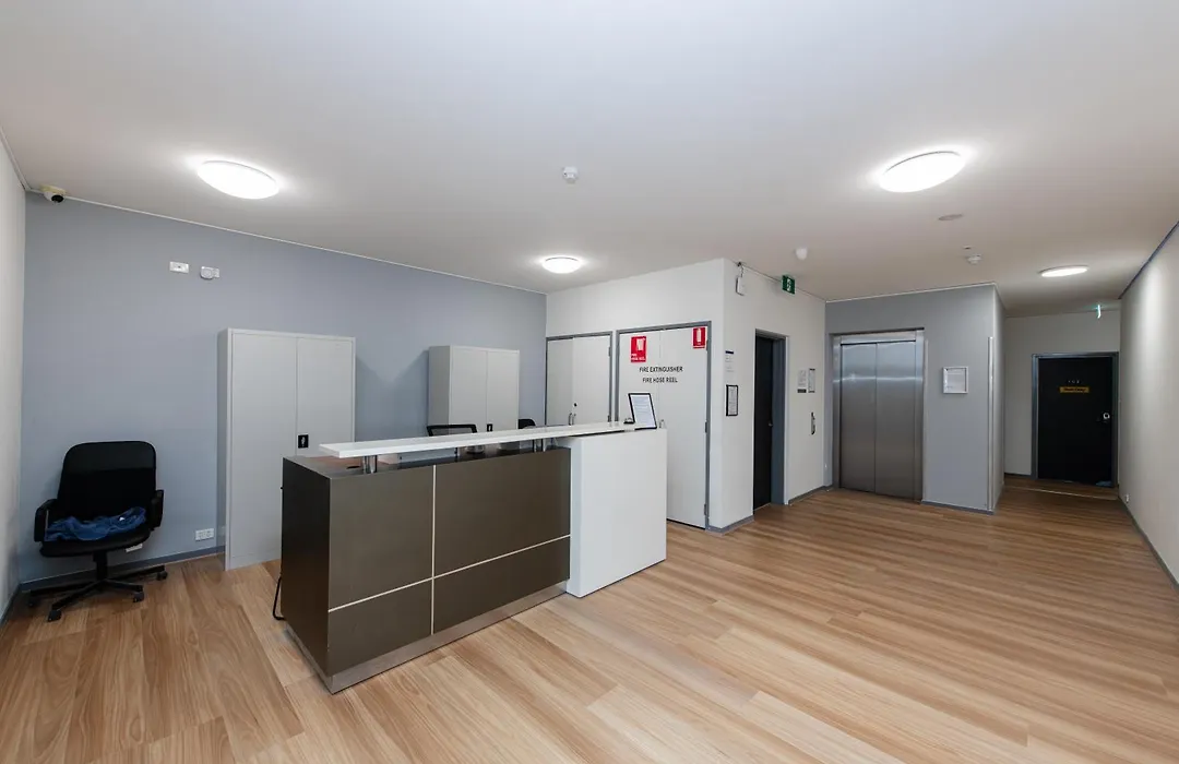 Melbourne Studio Apartments Hotel - 138 Elgin Carlton-1