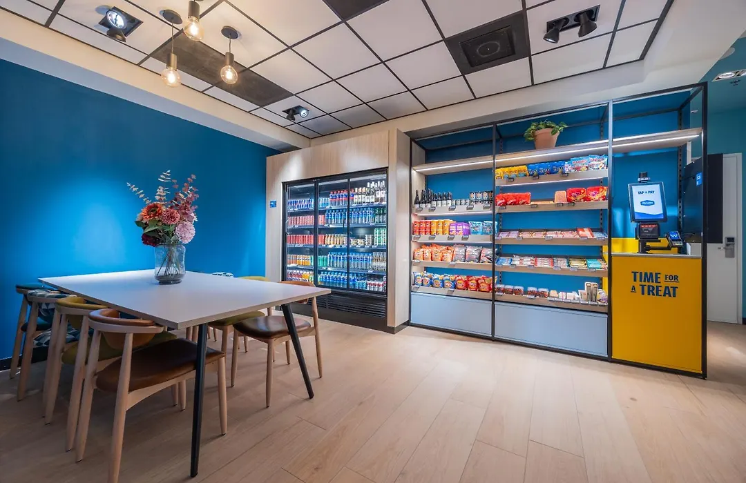 Hampton By Hilton Utrecht Centraal Station-1