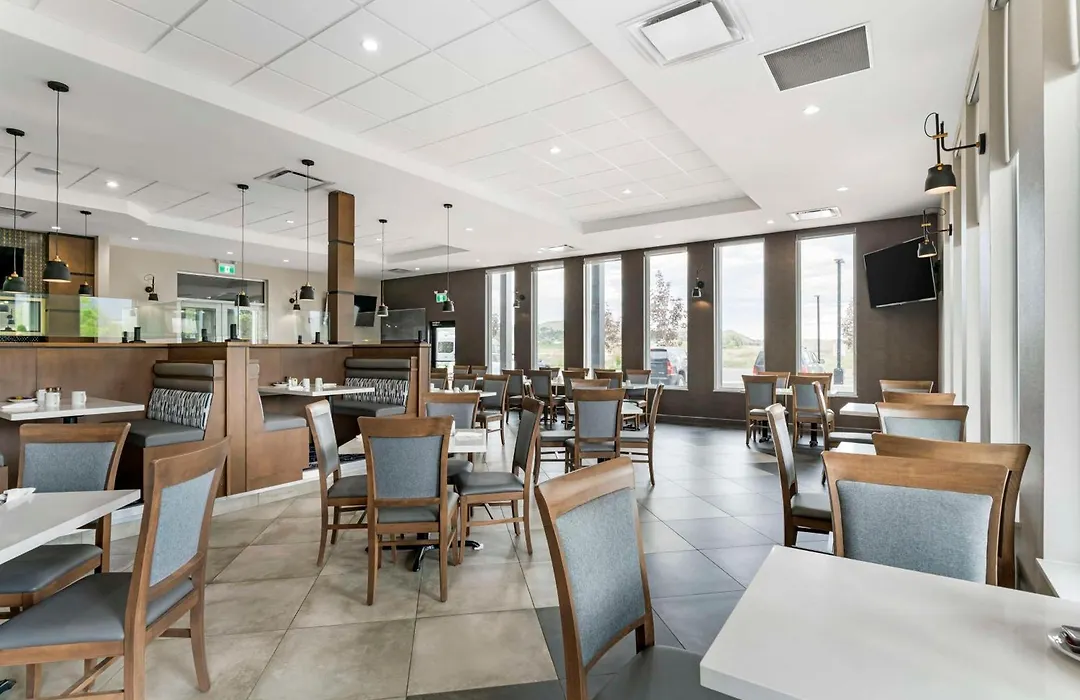 Best Western Premier Route 97 Vernon-1
