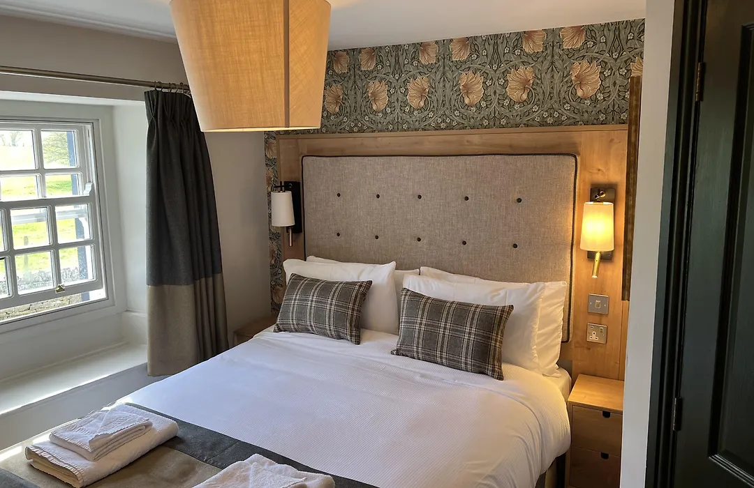 Queens Head Inn, Tirril-1