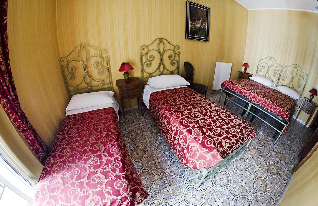 Hotel Villa Maria-1